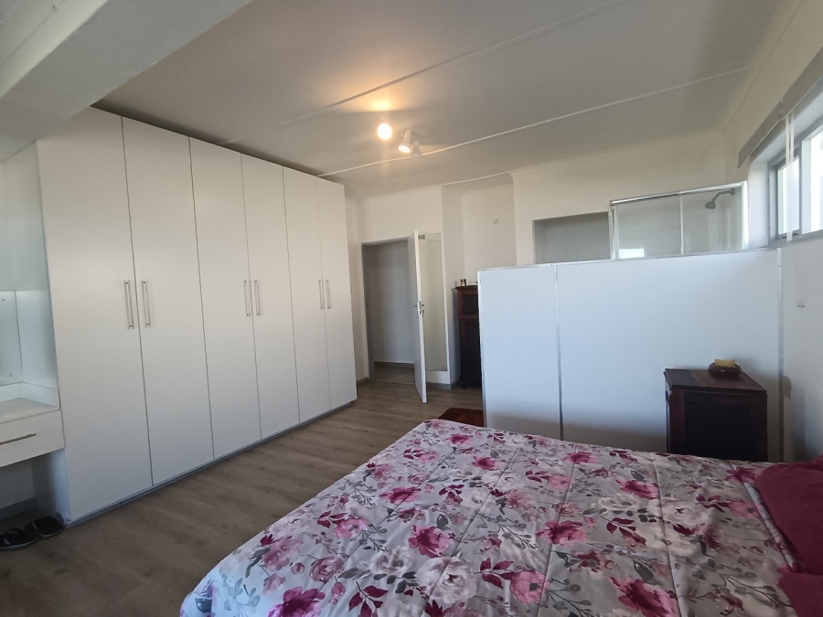 To Let 3 Bedroom Property for Rent in Glentana Western Cape